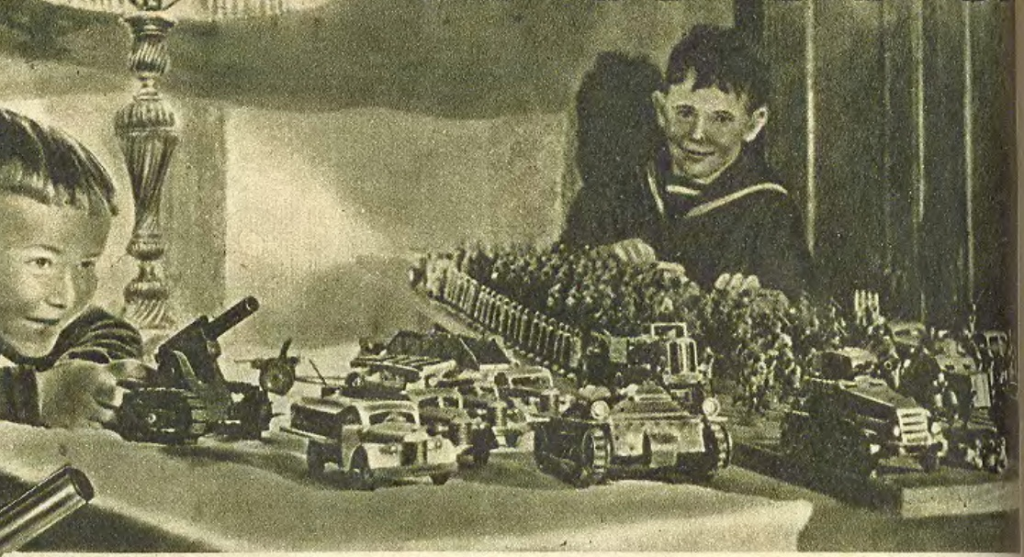 Игрушки военного времени. Старые советские игрушки для мальчиков. Игрушечная военная техника