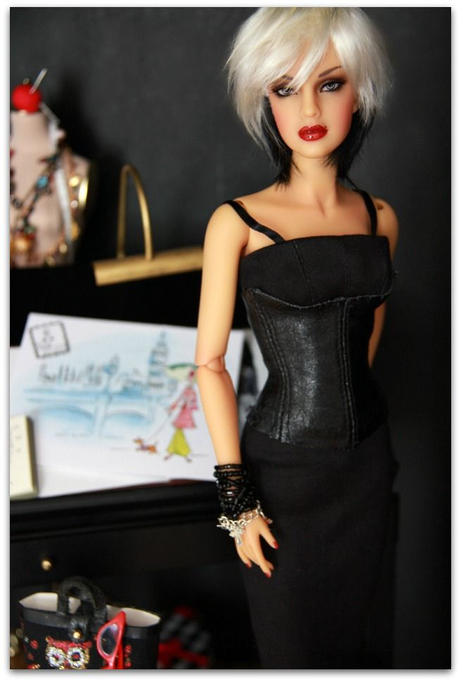 Жизнь современной куклы Барби. Modern Barbi