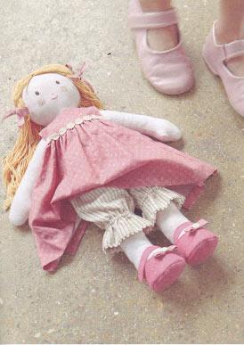 Текстильная кукла своими руками. Выкройка тряпичной куклы для дочки
