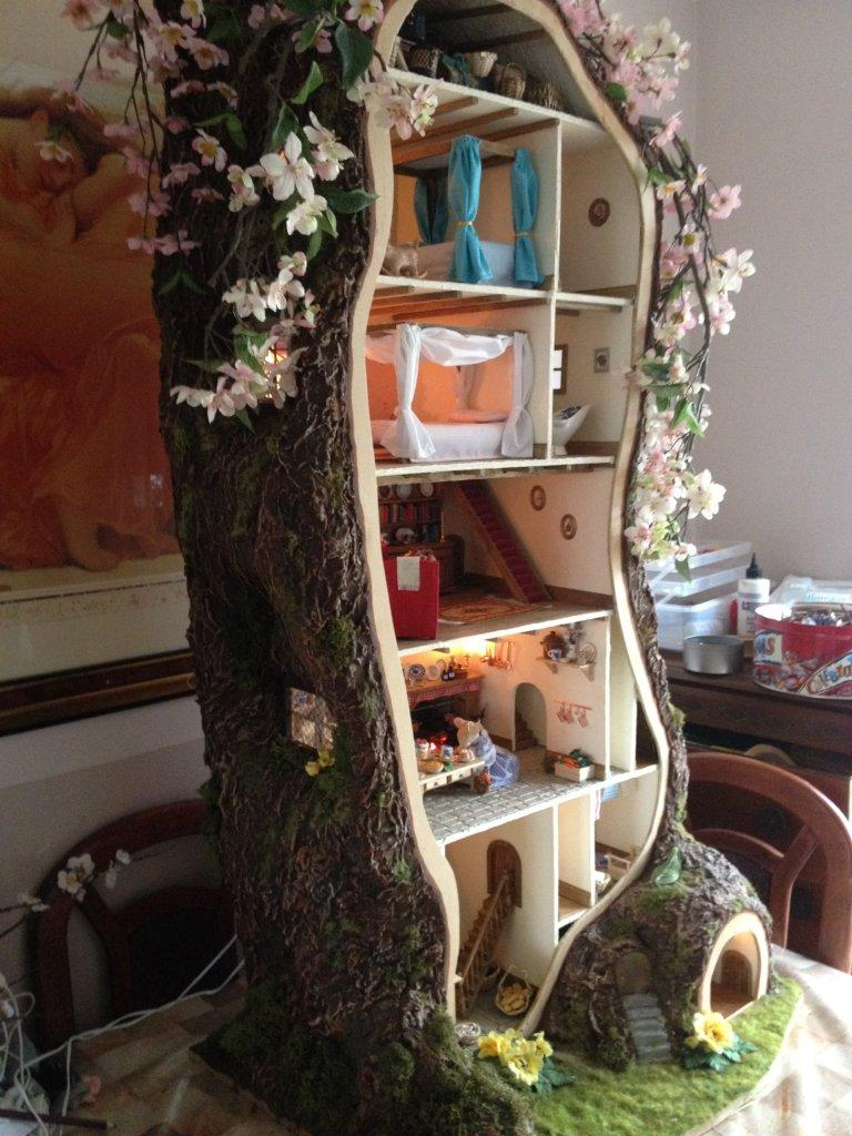 Кукольный домик для мышки в дереве своими руками